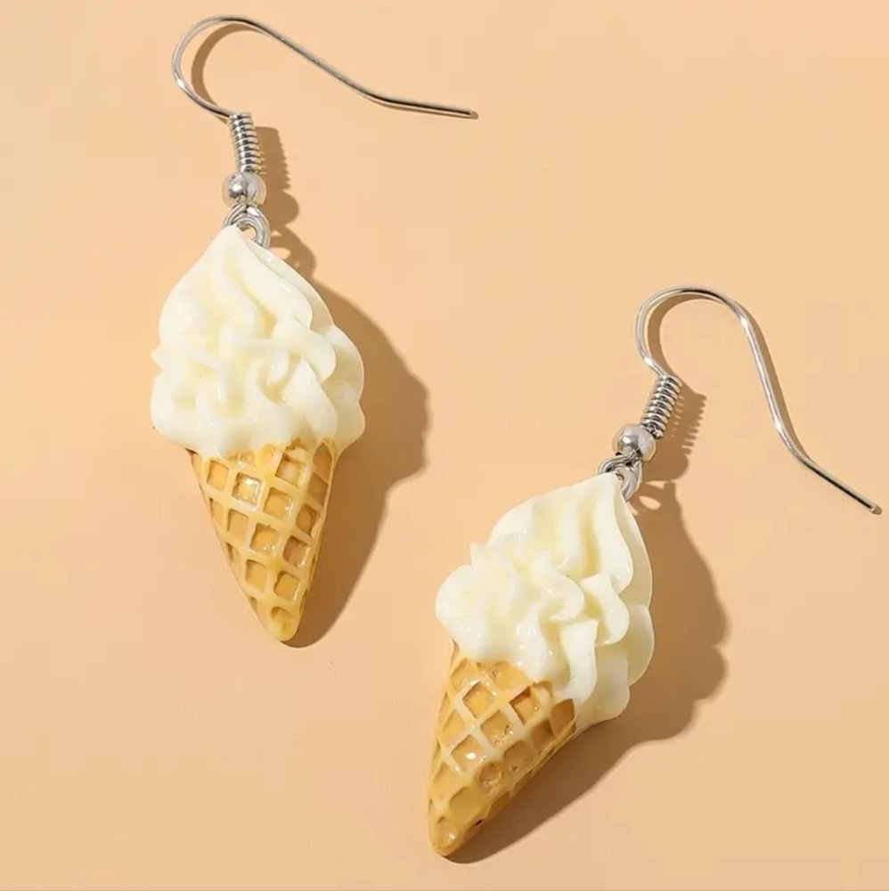 Vanilla Ice Cream Earrings
